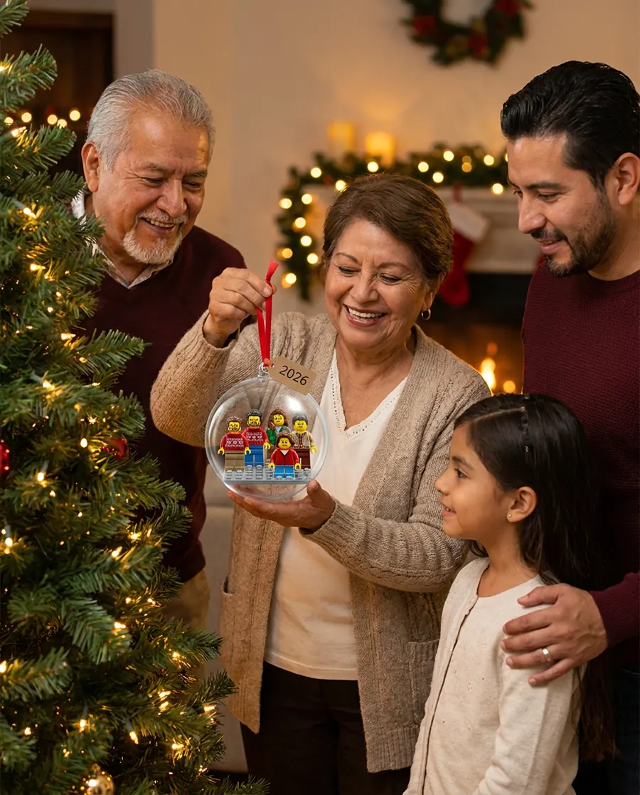 Concept render: family christmas ornament gift with custom minifigures